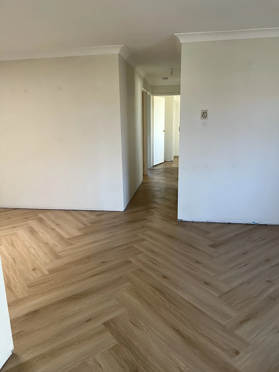 Veelgemaakte fouten bij vloerwerken (en hoe je ze in Mechelen vermijdt) (Gids JQmYAU)